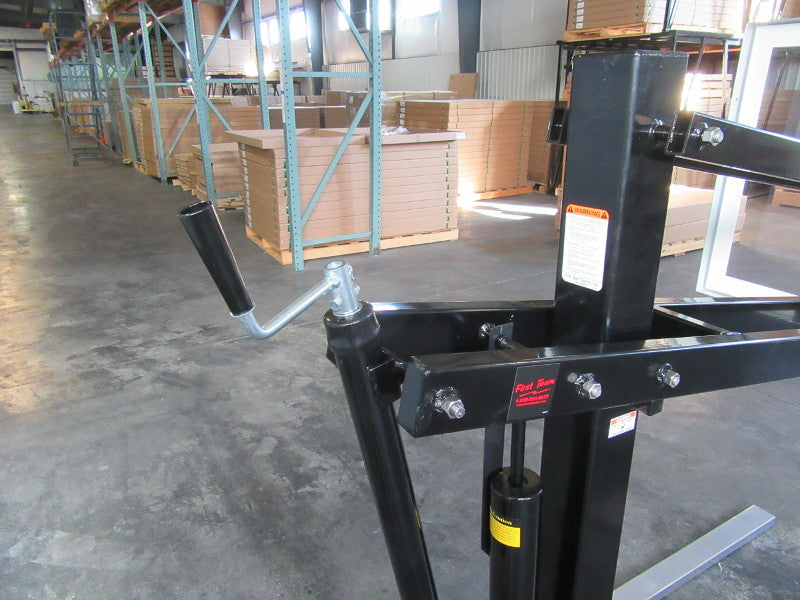 First Team HydroShot Adjustable Poolside Basketball Goal Seriers Crank